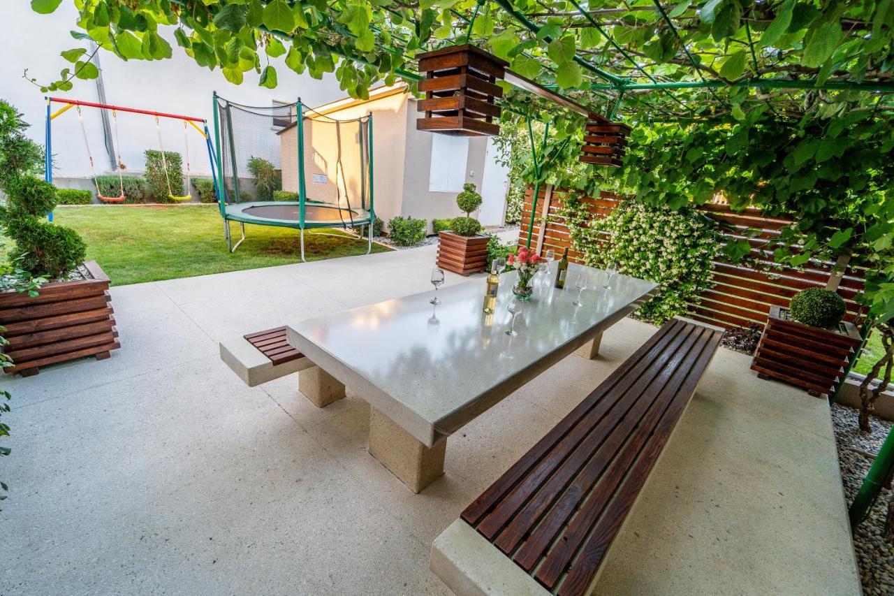 Apartment Suncica بولا المظهر الخارجي الصورة