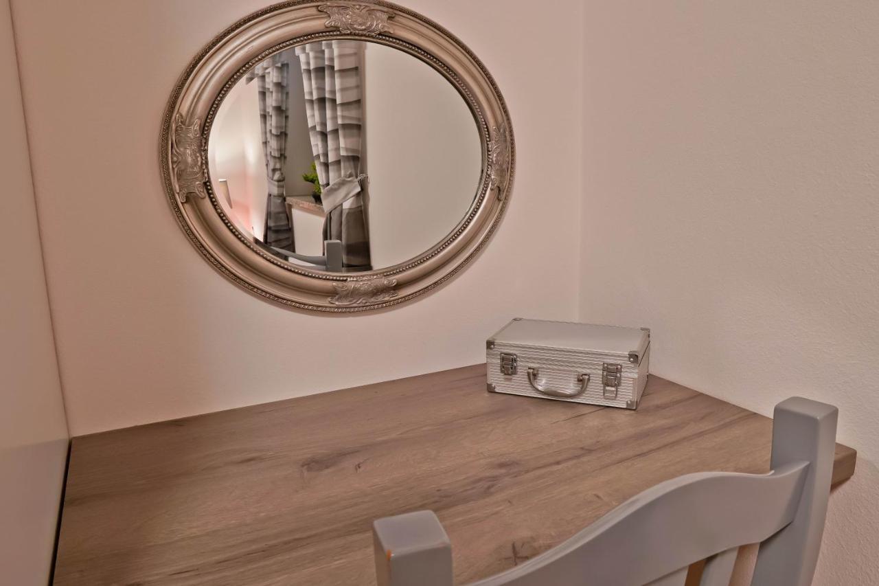Apartment Suncica بولا المظهر الخارجي الصورة
