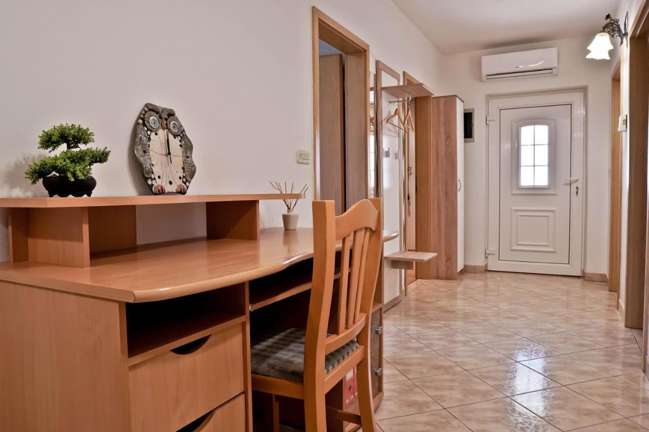 Apartment Suncica بولا المظهر الخارجي الصورة